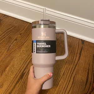 Stanley 40 oz Travel Quencher